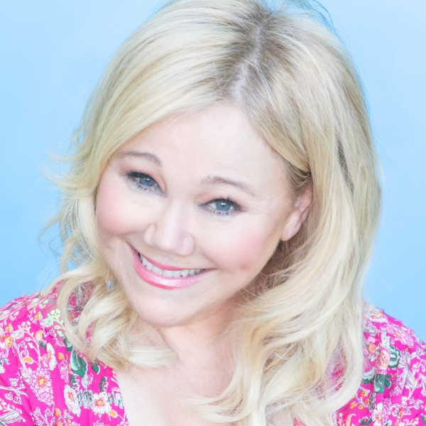 Caroline Rhea
