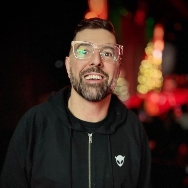 Special Event: Sam Tripoli