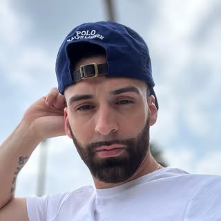 Headshot of Chris Santiago