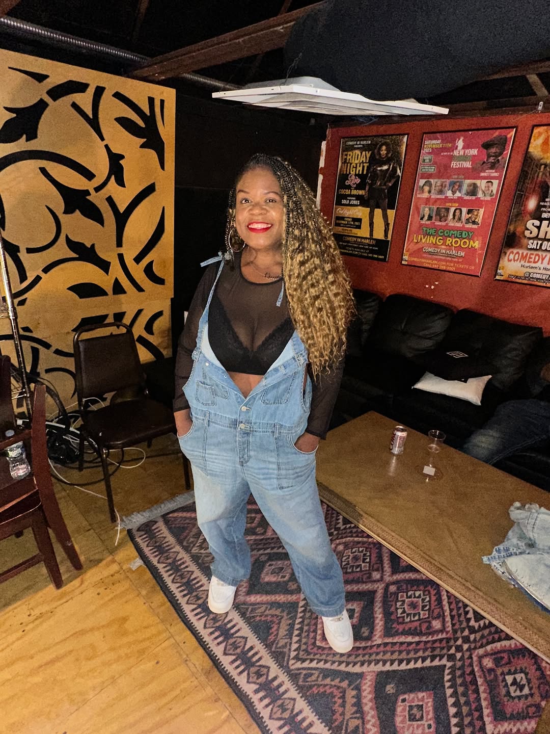 FRIDAY NIGHT LIVE